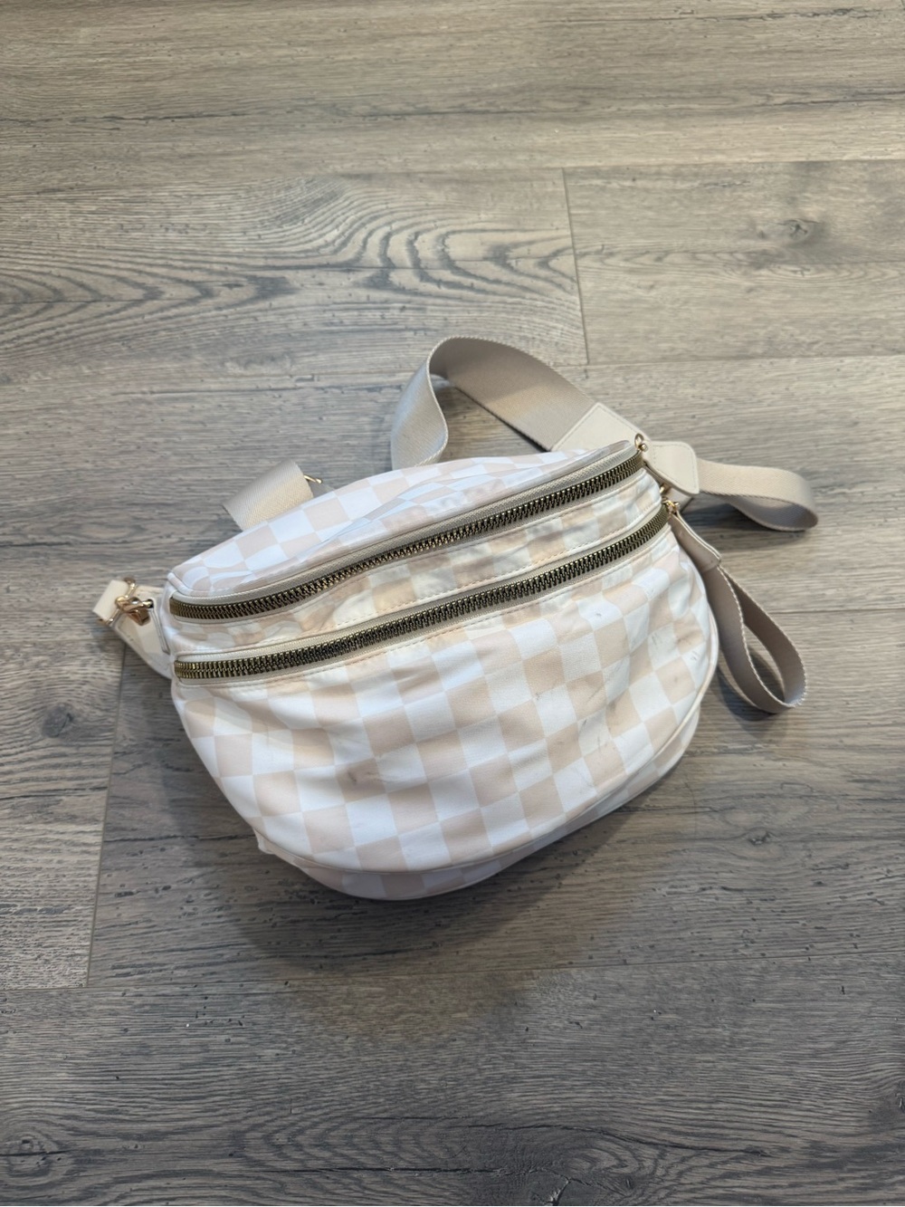 Women's Checkered Crossbody Belt Bag - Cream White